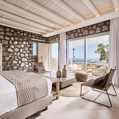 Nirome Luxury Adamantas (Milos)
