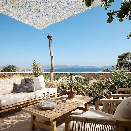 Apartahotel Nirome Luxury 4*