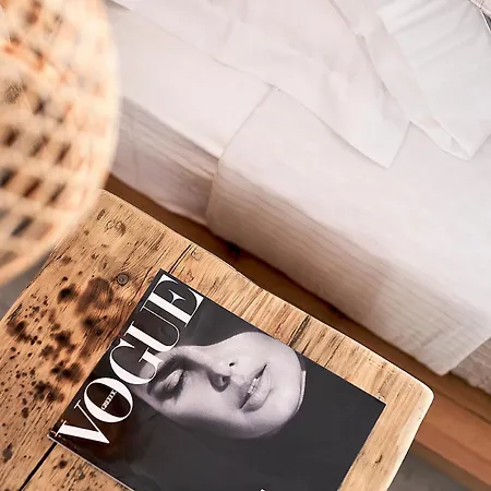 Nirome Luxury Aparthotel