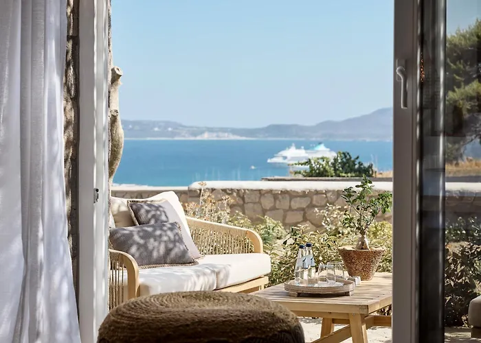 מלון דירות Nirome Luxury אדאמאס