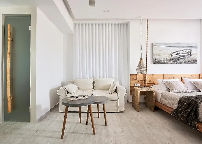 מלון דירות Nirome Luxury אדאמאס